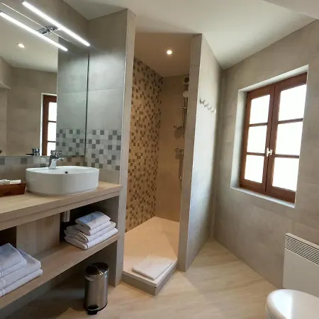 Beaune Hotel Готель Бон