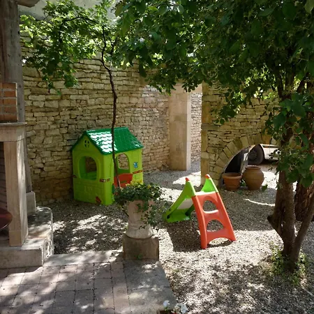 Beaune ביון