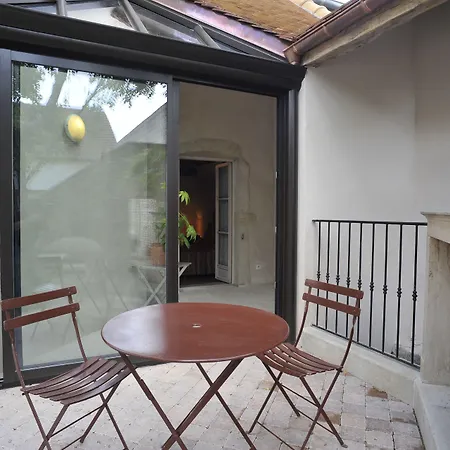 Beaune Hotel 2* Μπον