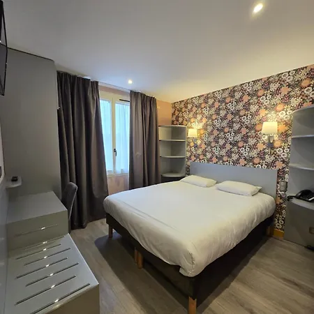 Готель Beaune Hotel Бон