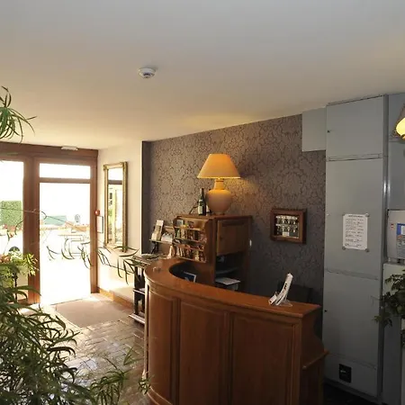 فندق Beaune Hotel