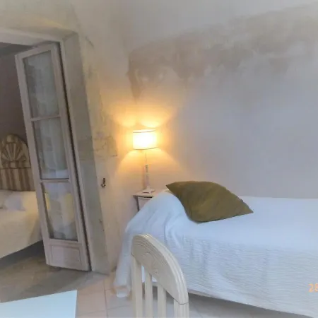 Beaune 호텔 2*